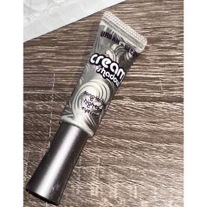 Urban Decay Cream Shadow Moonshine Silver Metallic Long Lasting Eyecolor